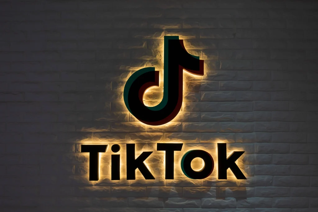 关于做TikTok跨境电商前如何搭建网络环境的讲解-